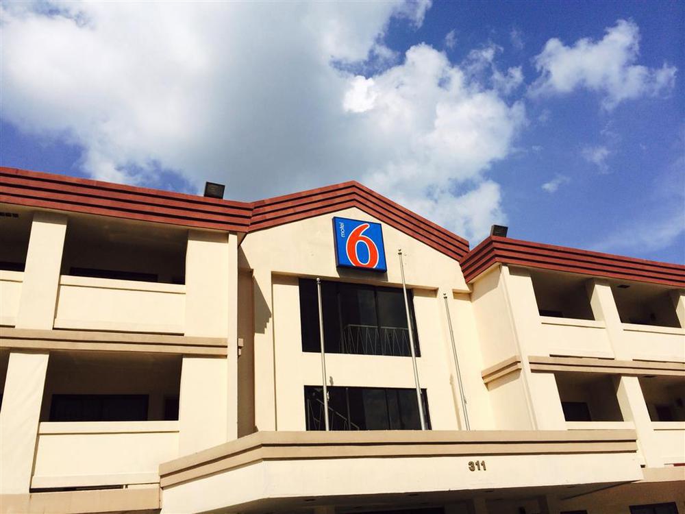 Motel 6-Atlanta, Ga - Downtown Екстер'єр фото